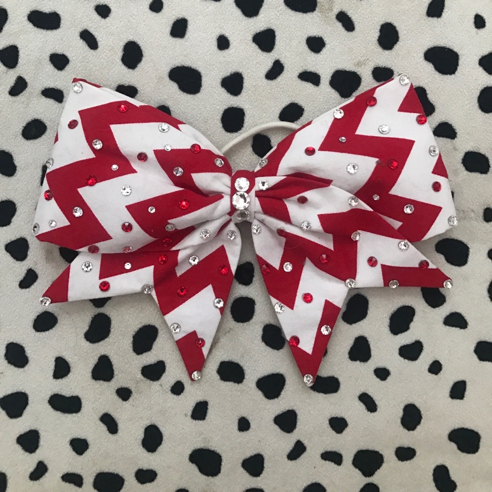 Red Chevron Vegas Bow!❤️