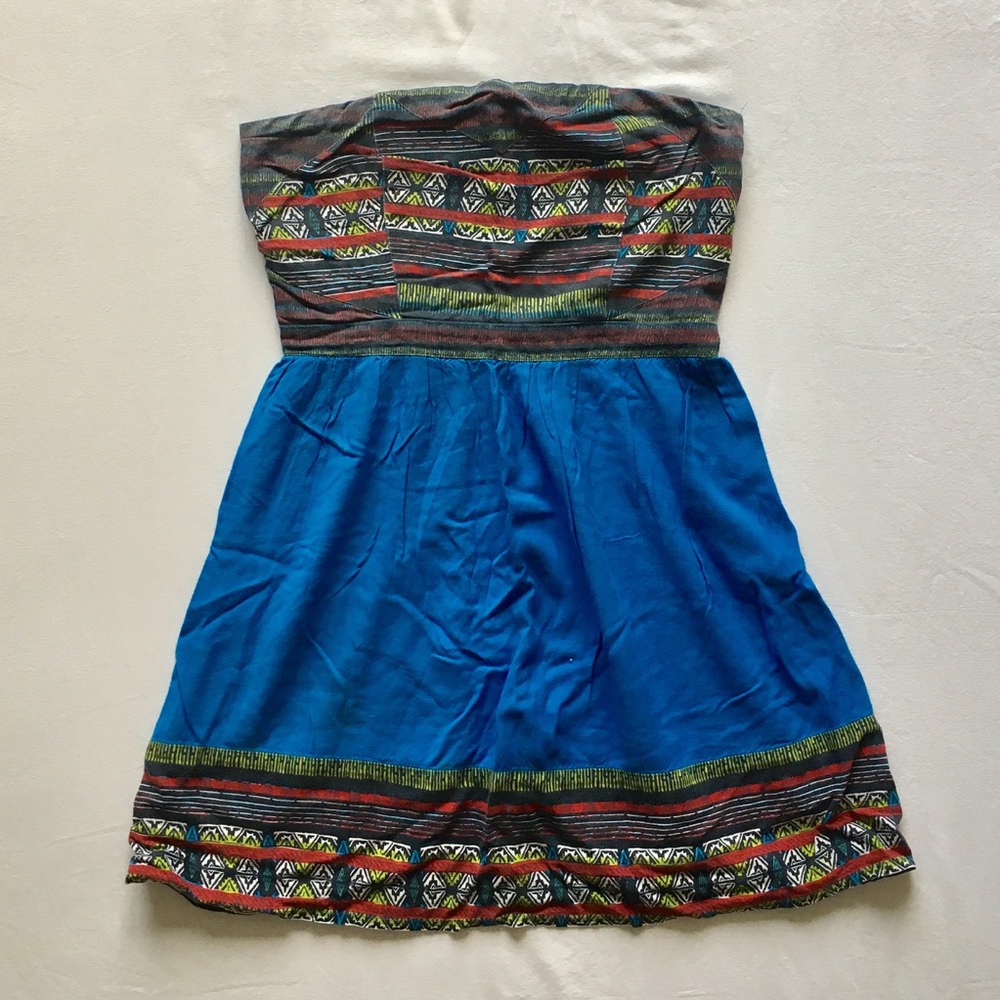 Strapless, bright, dress