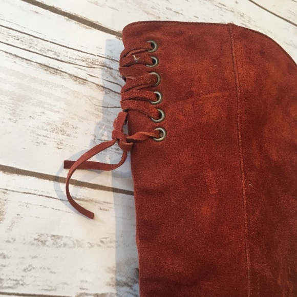 Coach Rust Suede Lace Back Boots - 6! - Picture 5 of 8