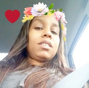 Meet your Posher, Ilian