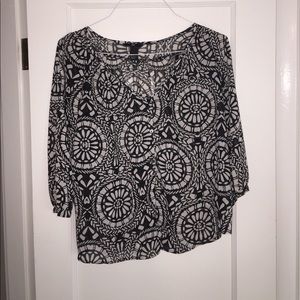 H&M Black and White Patterned Top