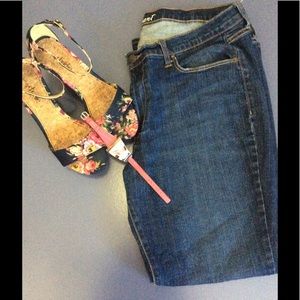Old Navy Sweet Heart ❤️Jeans Size 16