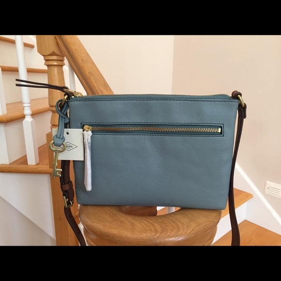 NWT FOSSIL CROSSBODY - Picture 3 of 6