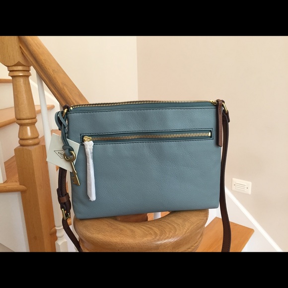 NWT FOSSIL CROSSBODY - Picture 4 of 6
