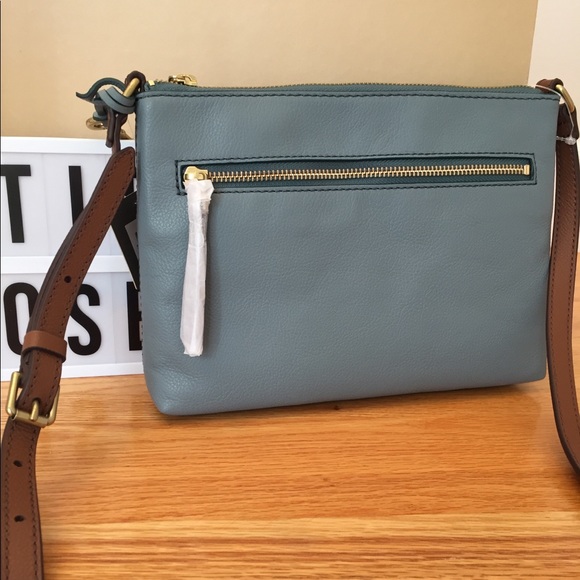 NWT FOSSIL CROSSBODY - Picture 6 of 6