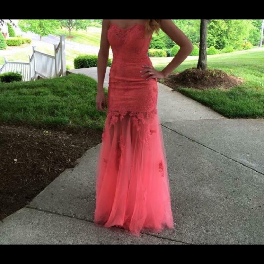 Prom dress