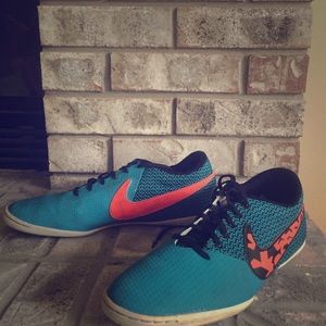 Nike Elastico Indoor Soccer Shoes