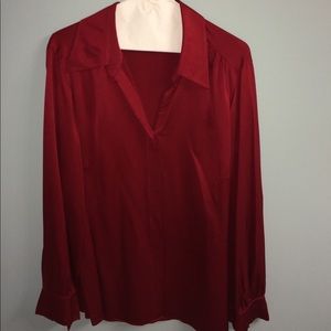 LIKE NEW Festive cranberry silk blouse.
