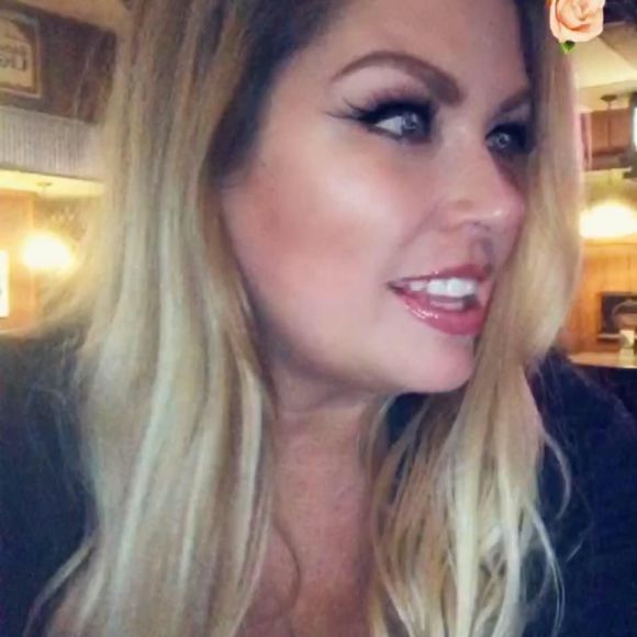 Meet your Posher, Kristy - Picture 1 of 1