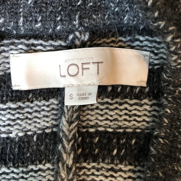 Wrap around sweater - Picture 4 of 4