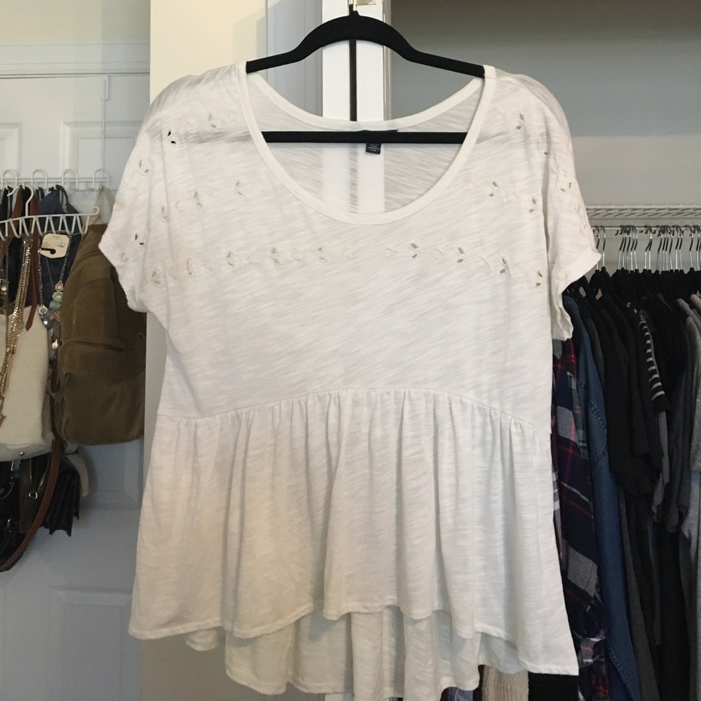American Eagle cream blouse