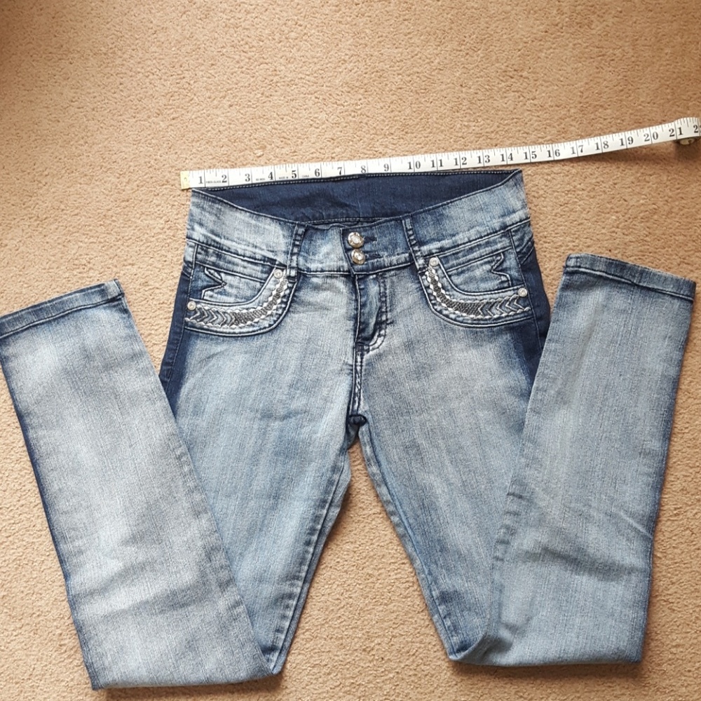 Columbian Butt Jeans