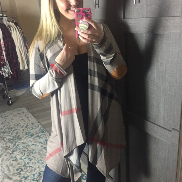 Last 1!!! SMALL Mocha elbow patch plaid Cardigan - Picture 3 of 4