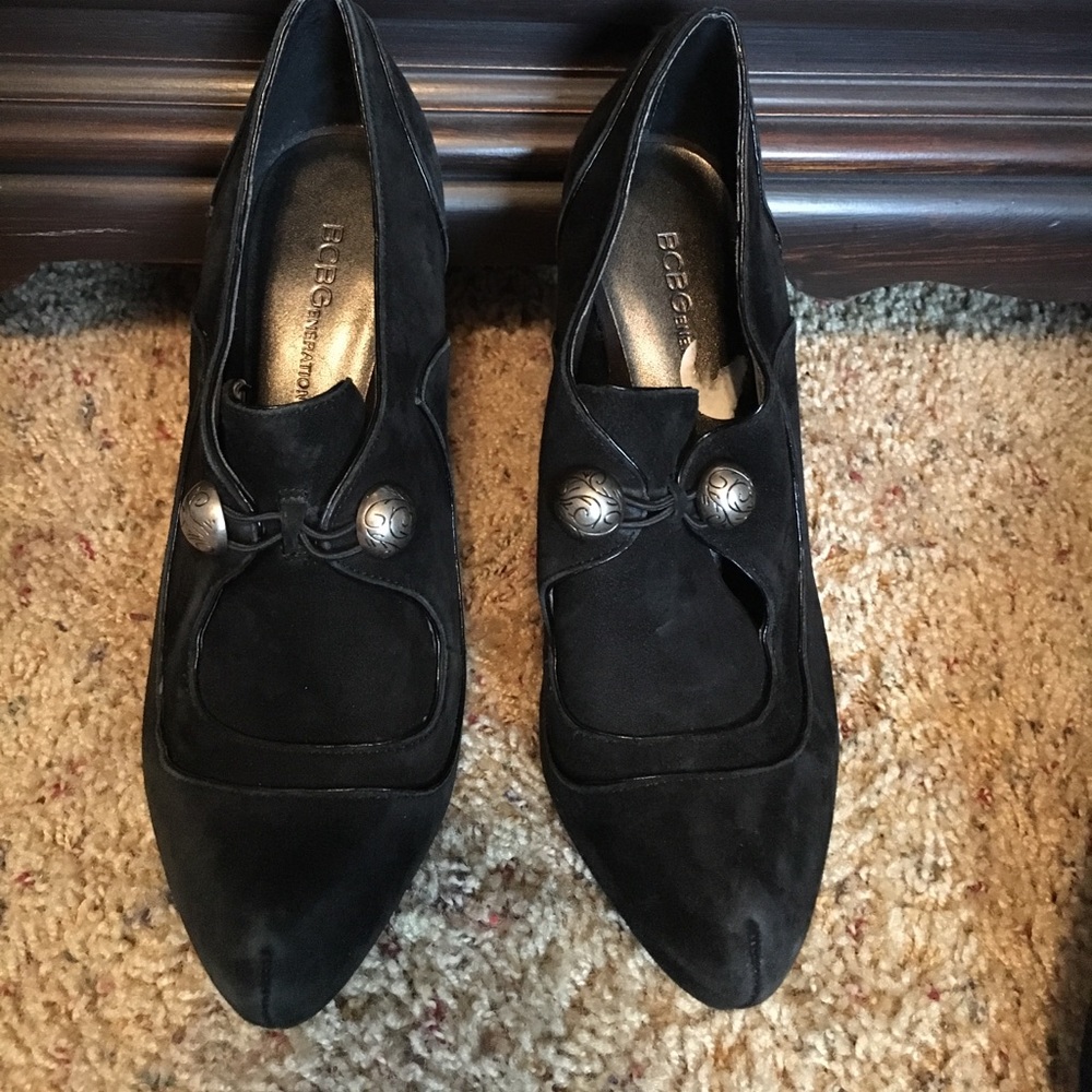 BCBG black suede leather shoes