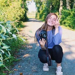 Meet your Posher, Emily