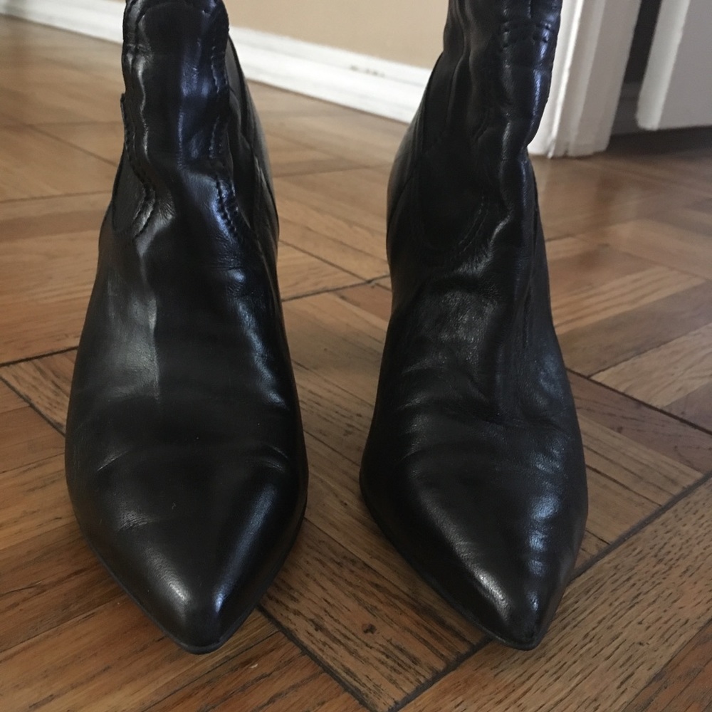 Steve Madden leather ankle boots