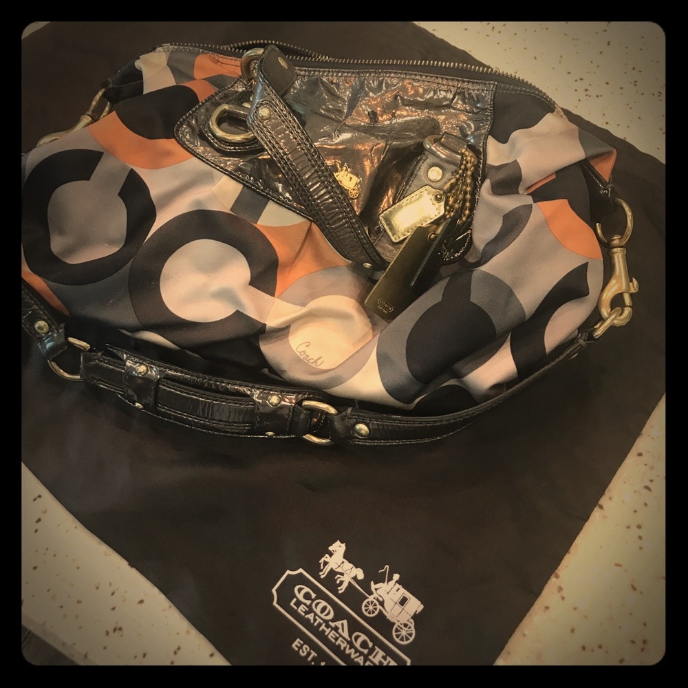 Nice vintage coach bag with dust bag