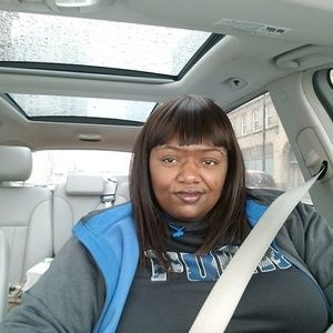 Meet your Posher, Clarissa