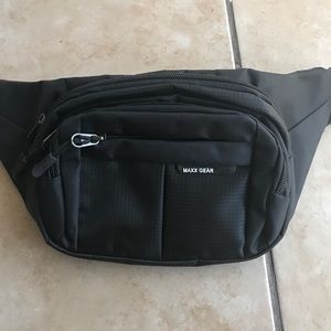maxx gear fanny pack