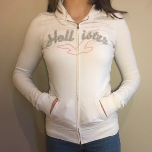 Comfy Hollister sweatshirt