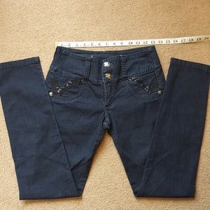 Columbian Butt Jeans