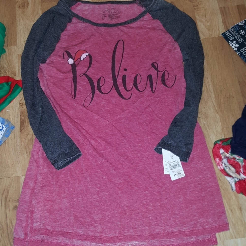 Women's t-shirt holiday believe