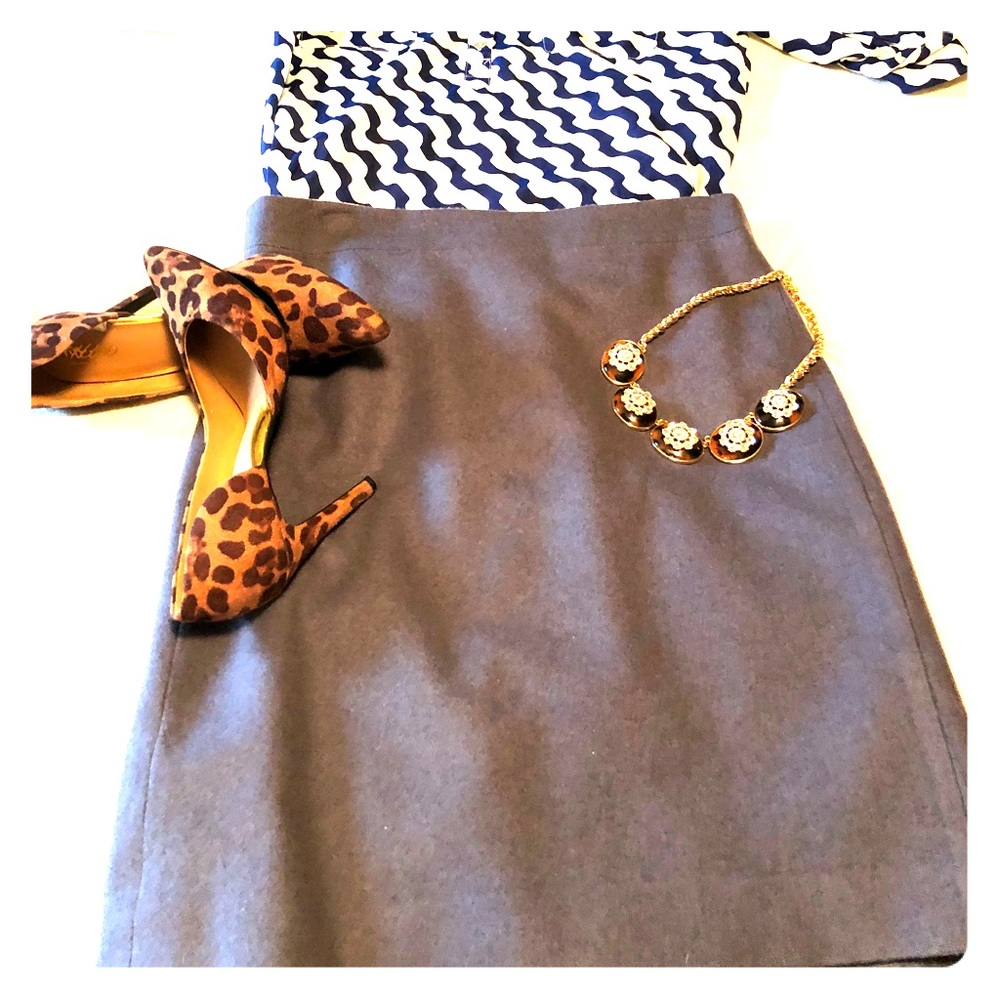 Size 4 J. Crew Blue Gray J. Crew The Pencil Skirt