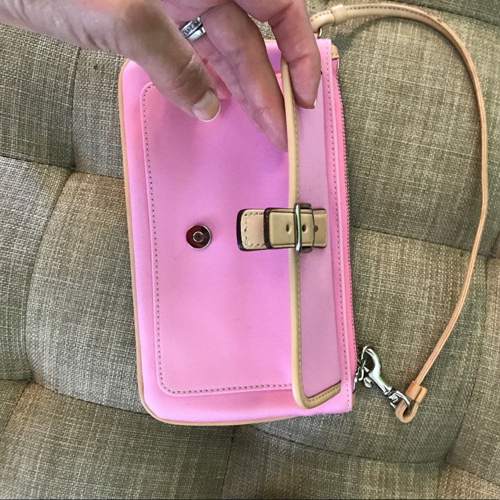Coach wristlet light pink and tan silver zipper - Picture 2 of 2