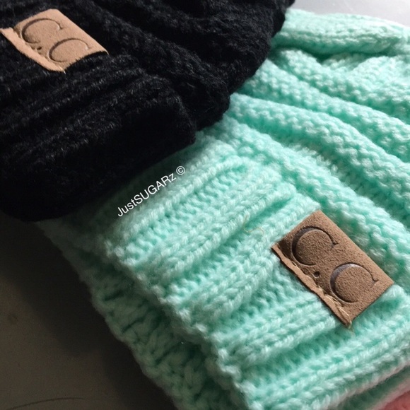 🎉4xHP baby toddler beanie RED ONLY - Picture 2 of 5