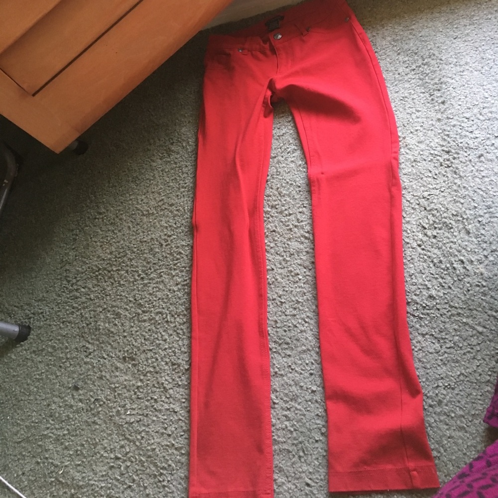Cisono red pants