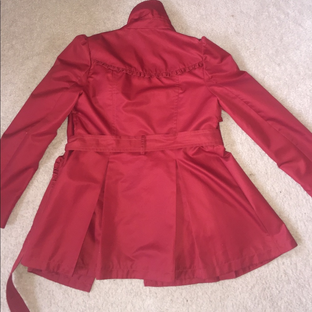 Fancy red jacket - Picture 4 of 6