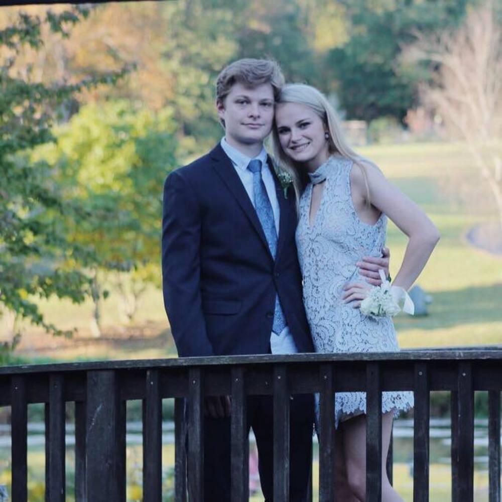 Meet your Posher, Mackenzie