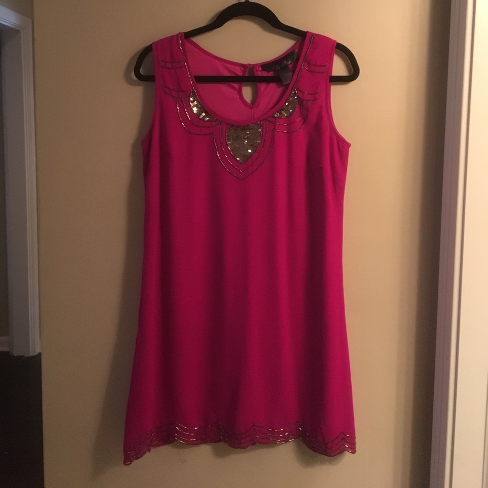 Fuchsia Formal Mini