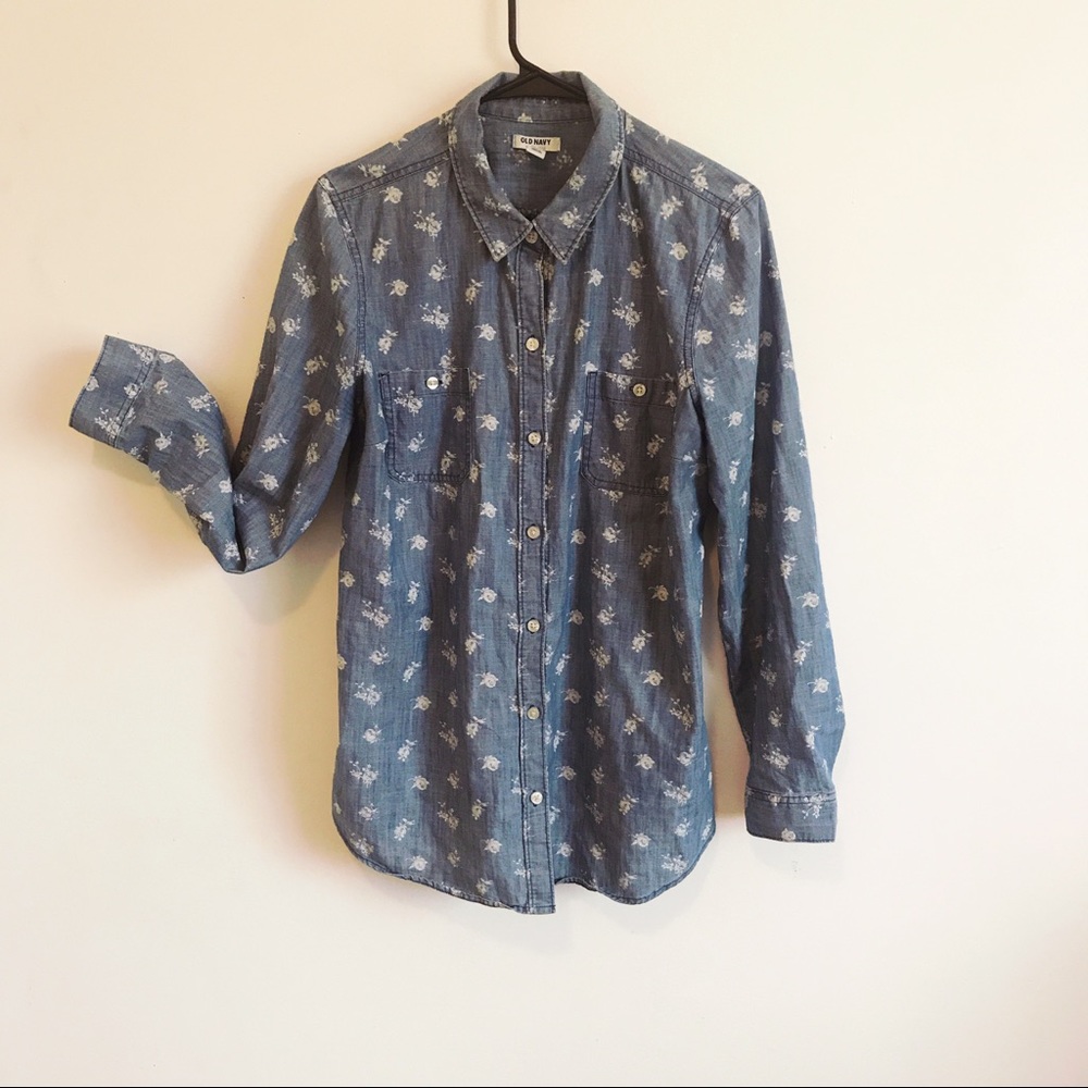 Old Navy L Floral Print Jean Button-Up