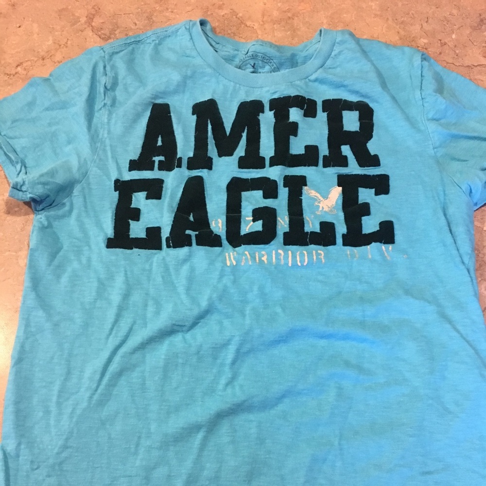 American eagle men’s T-shirt