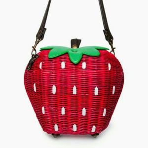 Strawberry wicker bag