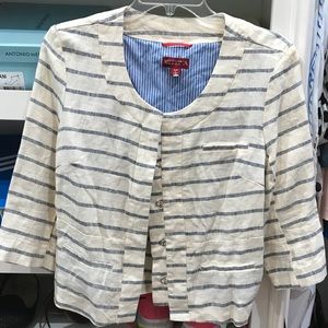 💵 SOLD* Woman’s Blazer
