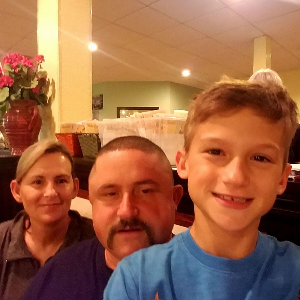 Meet your Posher, Jama n