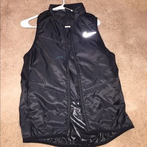 Nike vest