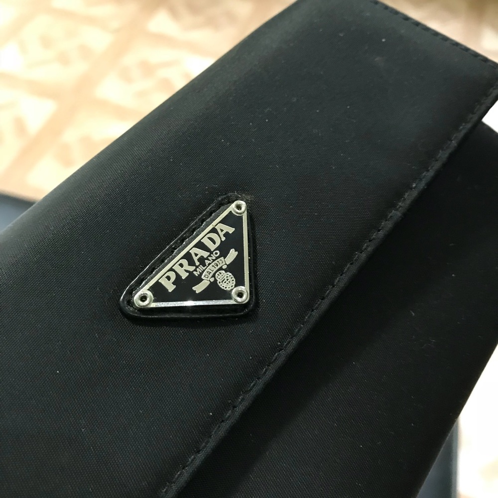 Prada purse lightly used