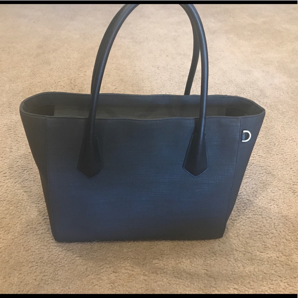 Dagne Dover legend tote