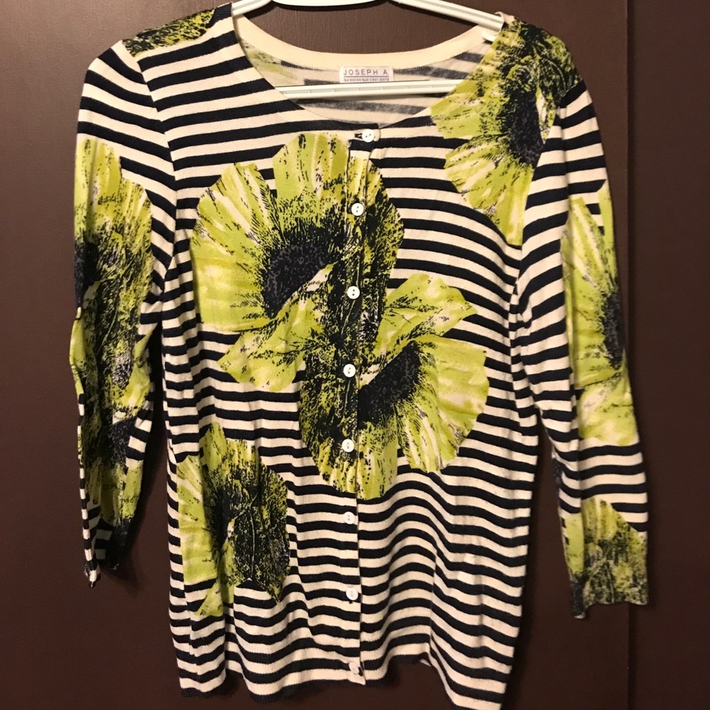 Adorable cardigan!
