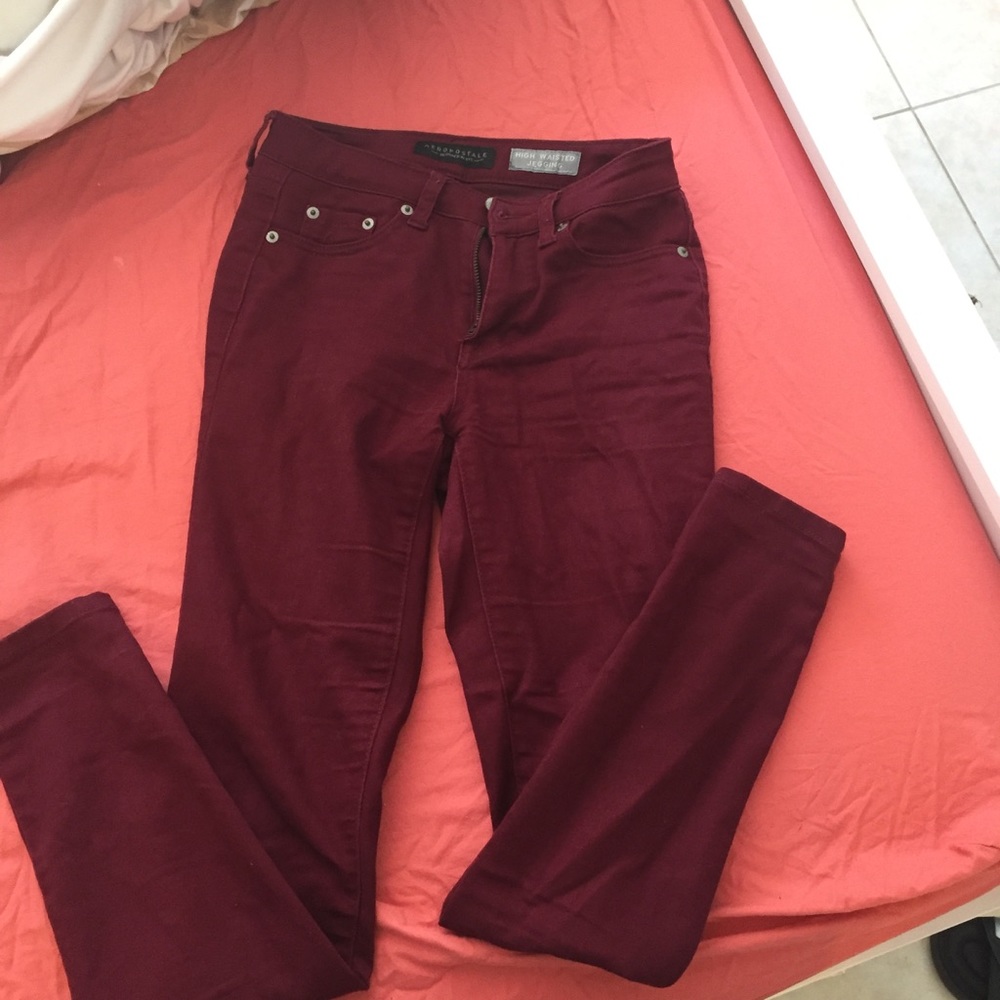 Maroon high waisted jeggings