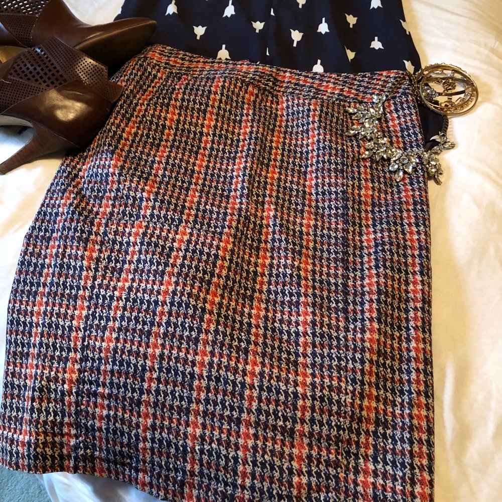 41Hawthorn navy/orange plaid pencil skirt size S