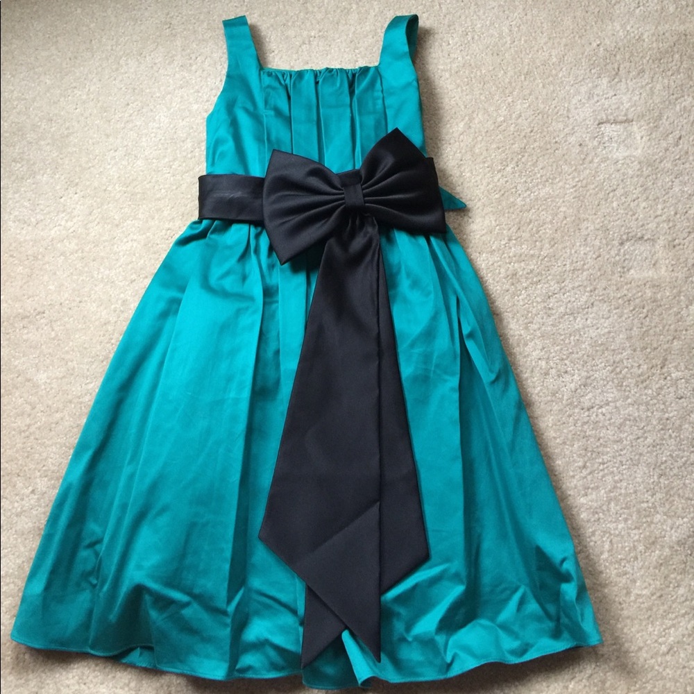 Girl's Dress