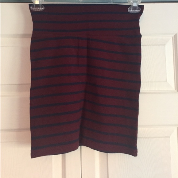 Forever21 Bodycon Skirt Size M - Picture 1 of 1