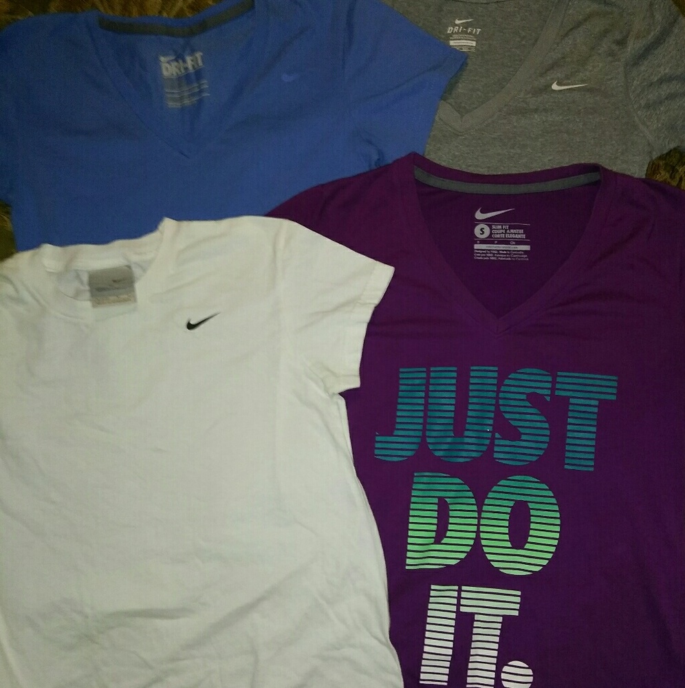 4 nike t shirts bundle szs xs-m
