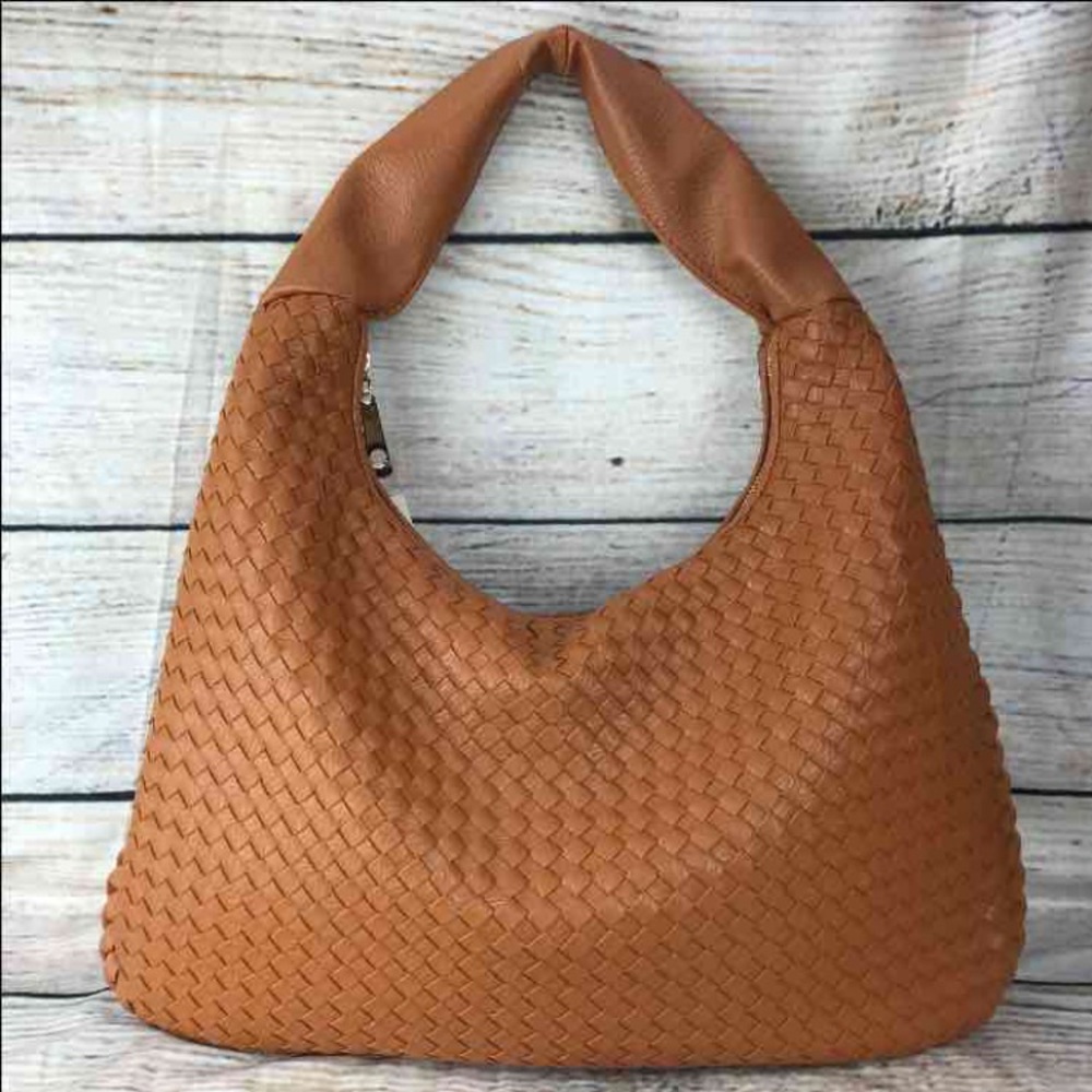 Bubble Chic Camel Woven Flat Hobo