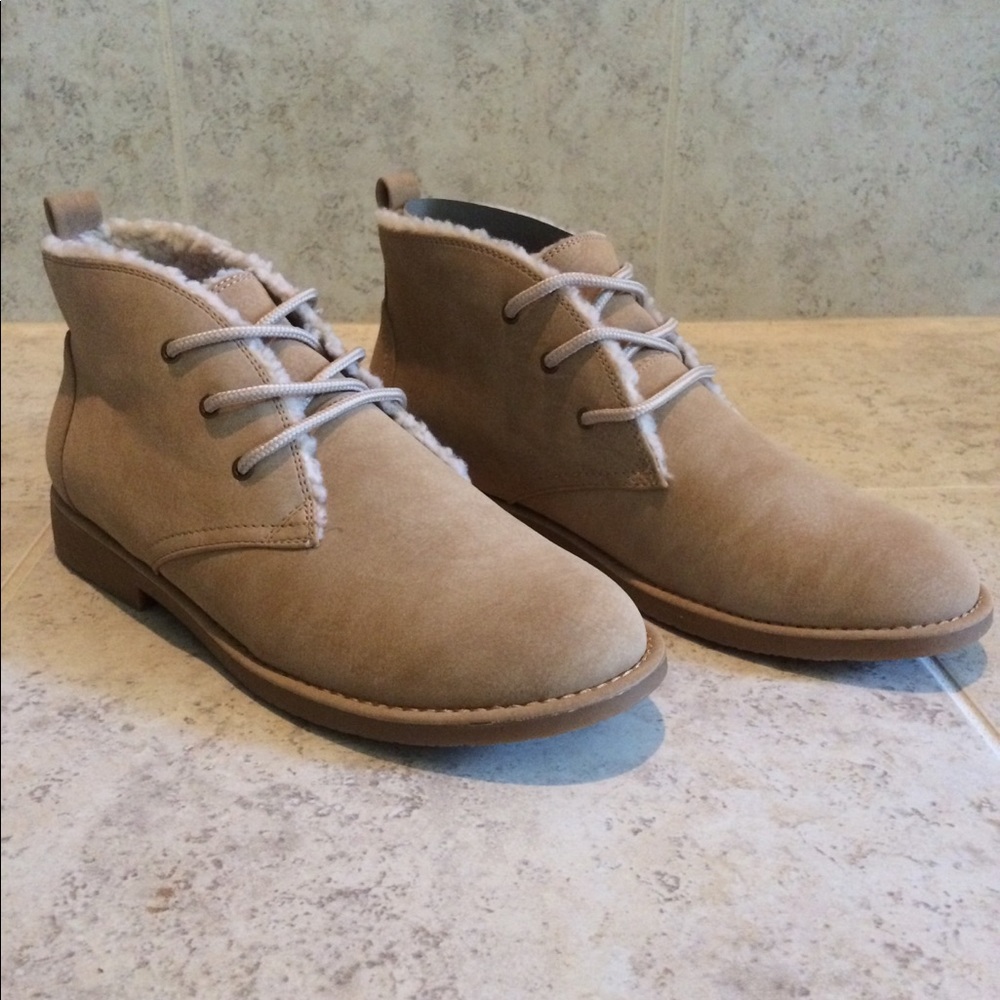 NWB Faux Fur Lined Booties