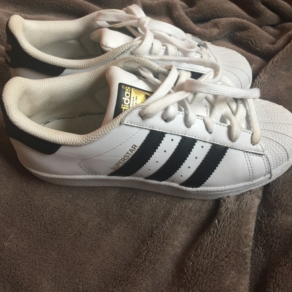 Adidas superstar
